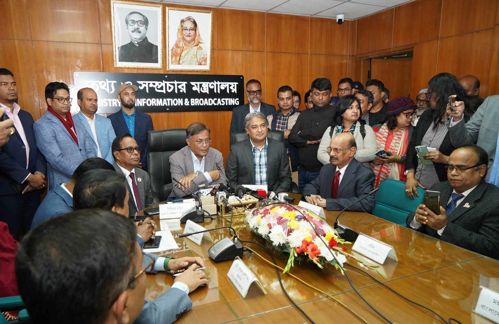 মতপ্রকাশের স্বাধীনতার অপব্যবহার গণতন্ত্র ও মানুষের জন্য ক্ষতিকর : তথ্য প্রতিমন্ত্রী