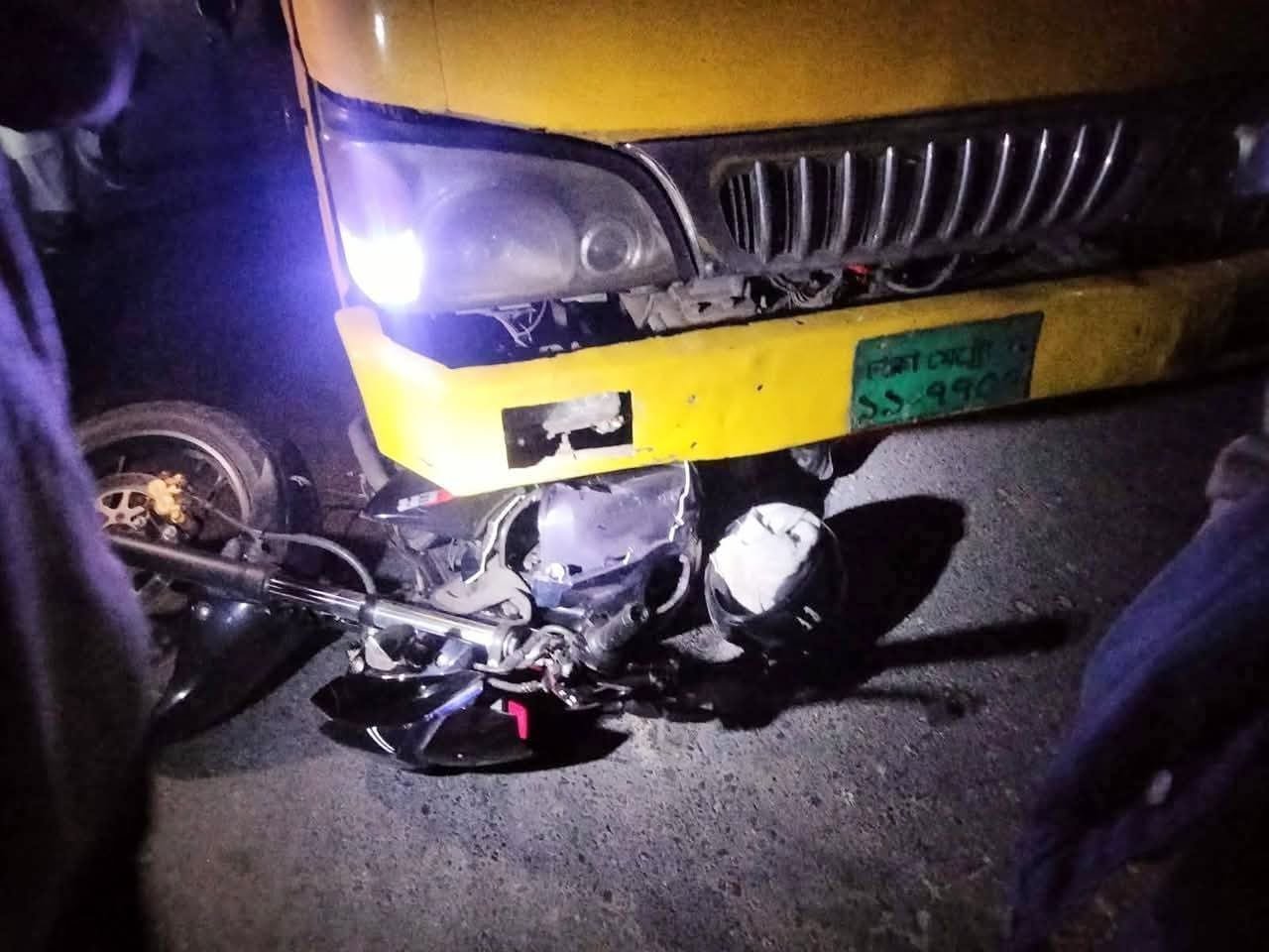 কুষ্টিয়ার ভেড়ামারায় ট্রাকচাপায় মোটরসাইকেল আরোহী ২ কিশোর নিহত