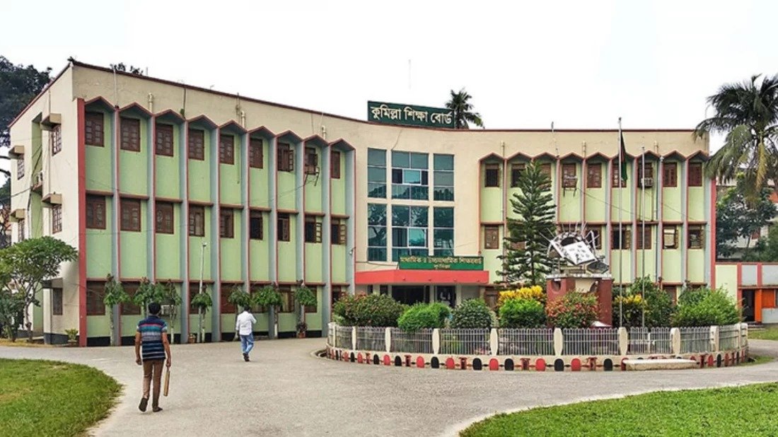 ‘কইলজা খুলি হালায়্যুম’— শিক্ষা বোর্ড চেয়ারম্যানকে বিএনপির সাবেক এমপি