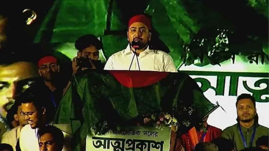 বাংলাদেশে ভারত ও পাকিস্তানপন্থী রাজনীতির ঠাঁই হবে না: নাহিদ
